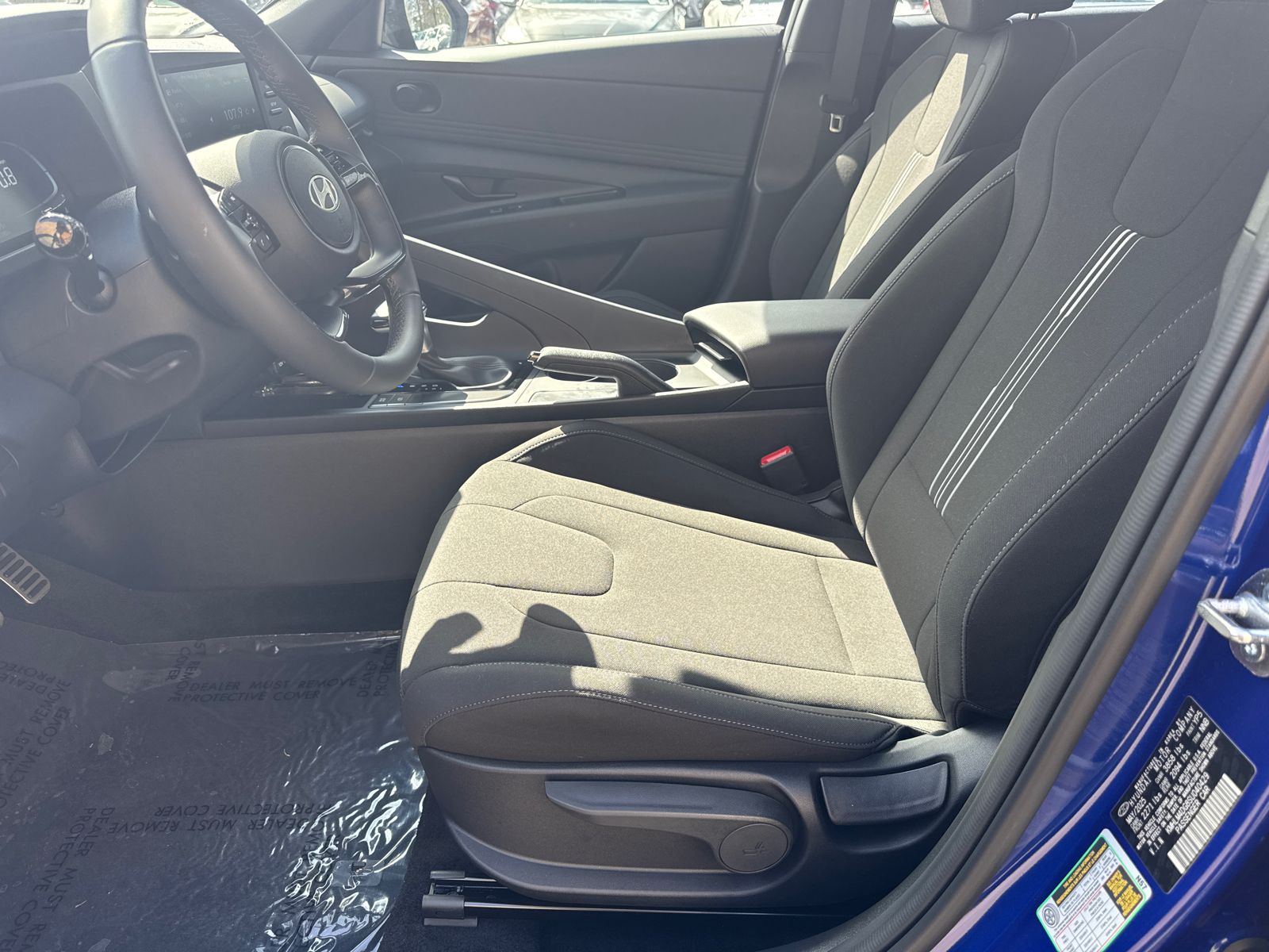 Certified Used 2025 Blue Hyundai SEL Sport image 9