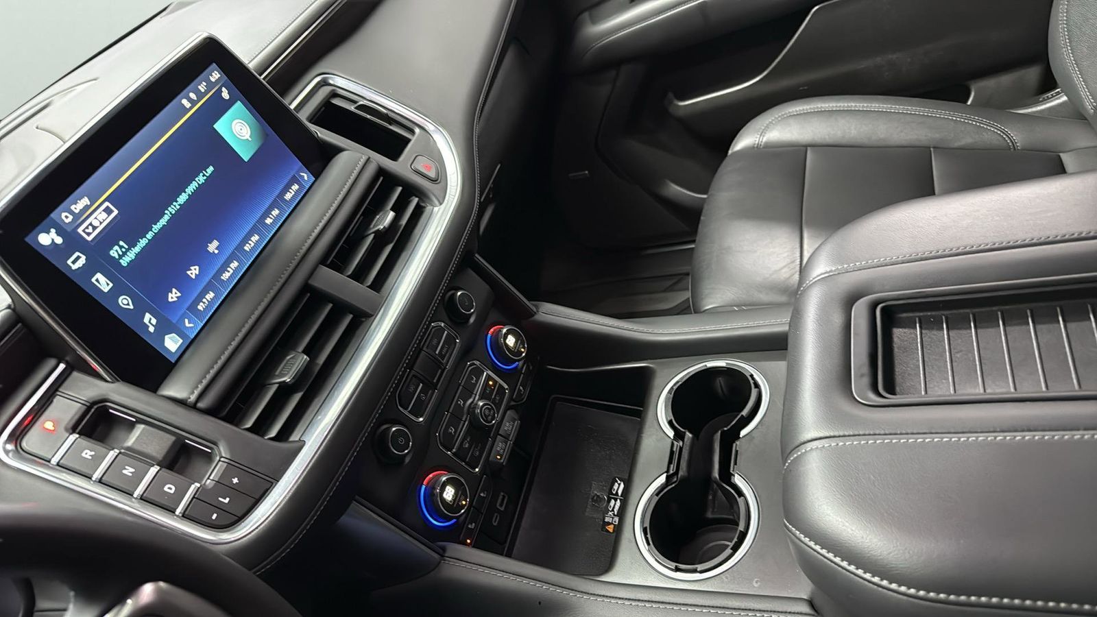 Used Car 2023 Chevrolet Suburban  Z71 For Sale Under $70,000 In Austin, Texas