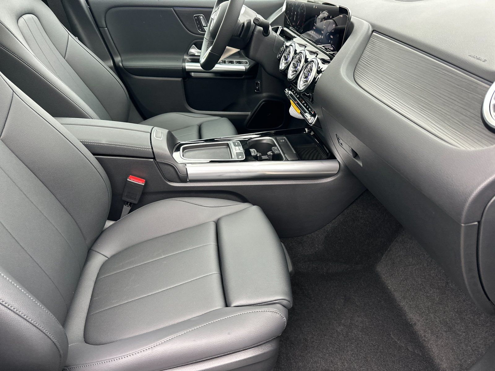 new 2026 Mercedes-Benz GLA car