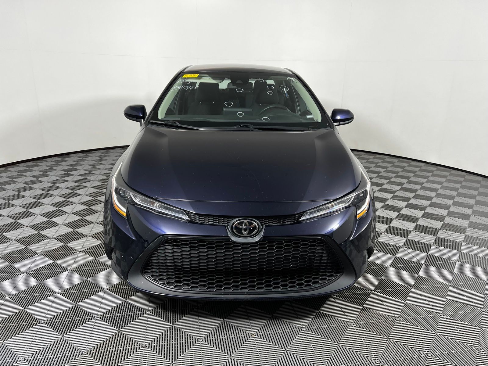 Thumbnail: 2025 Toyota Corolla - 2