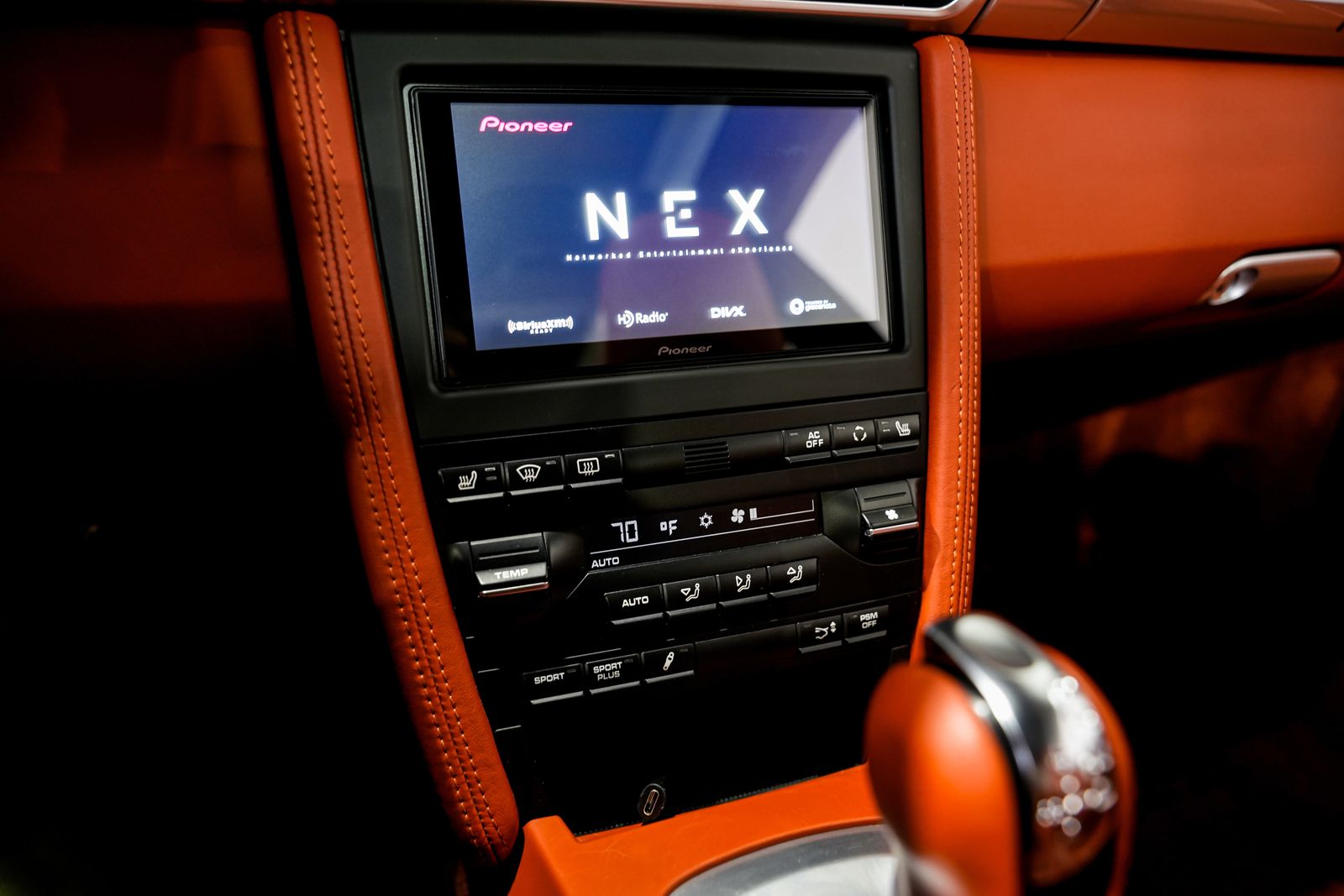 2010 Porsche 911 Targa 4S — photo 13