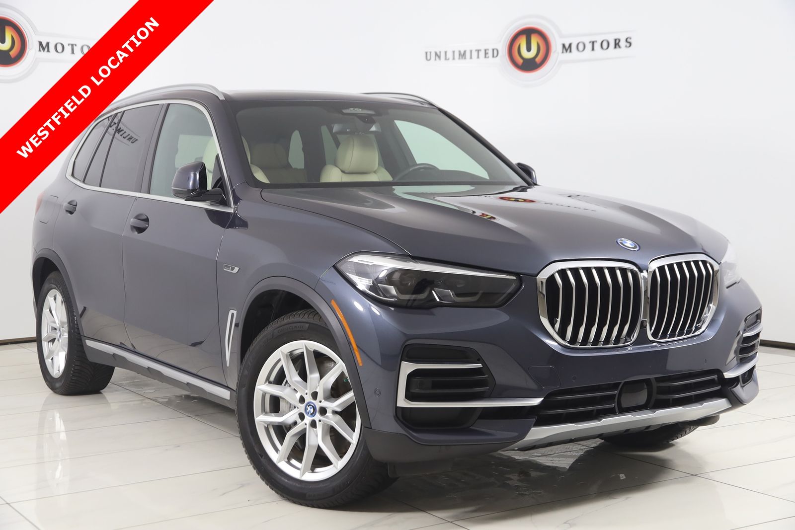 2022 BMW X5 xDrive45e AWD