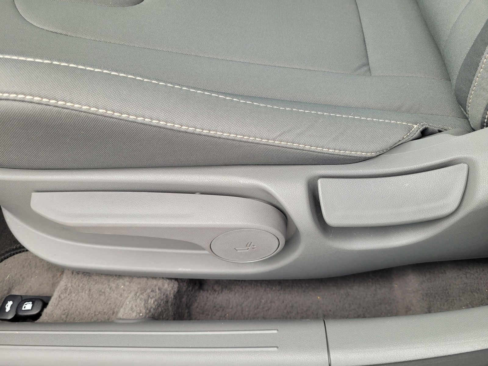 2026 Hyundai Elantra SEL Sport - Photo 20