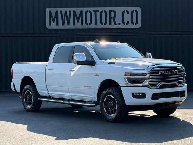 2025 RAM 2500 Blanco (Bright White Clearcoat) Camioneta Todo terreno 8 velocidades Automática