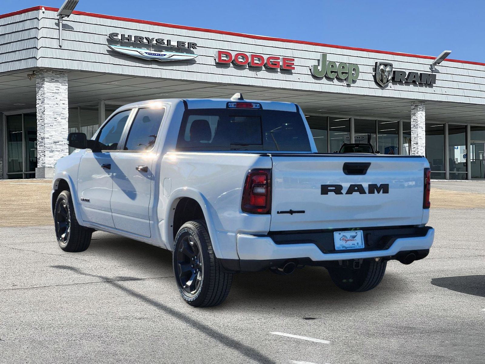 2025 Ram 1500 Big Horn/Lone Star 4