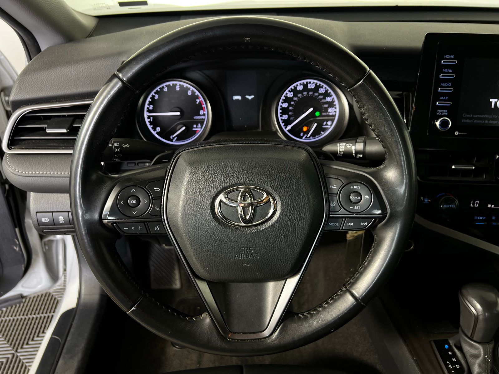 Thumbnail: 2023 Toyota Camry - 10