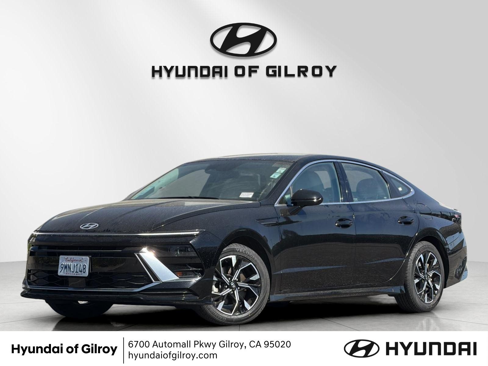 Onyx Black 2024 Hyundai Sonata Sedan Front-Wheel Drive 8-Speed Automatic