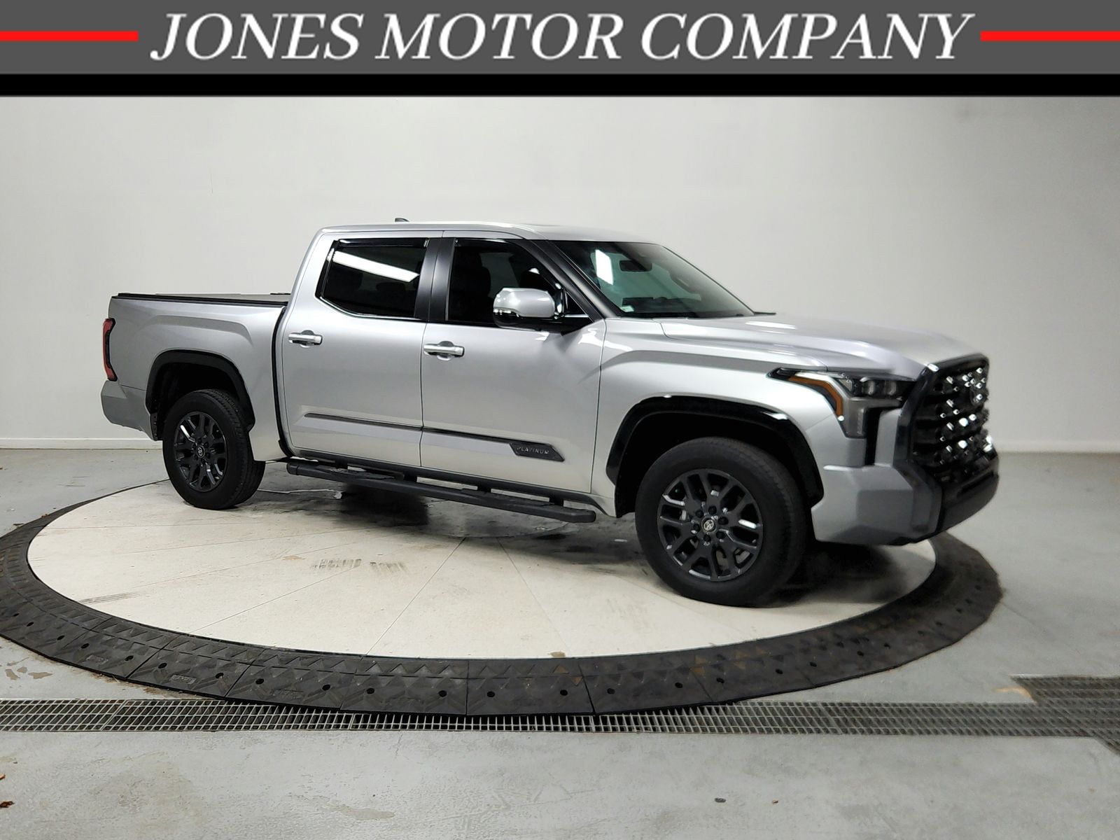 Celestial Silver Metallic 2025 Toyota Tundra Pickup Truck Four-Wheel Drive Automatic