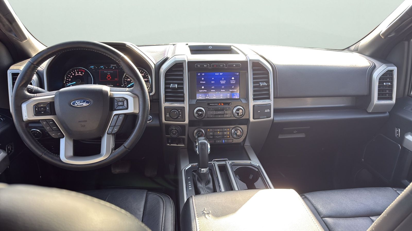 Used 2019 Gray Ford Lariat image 22