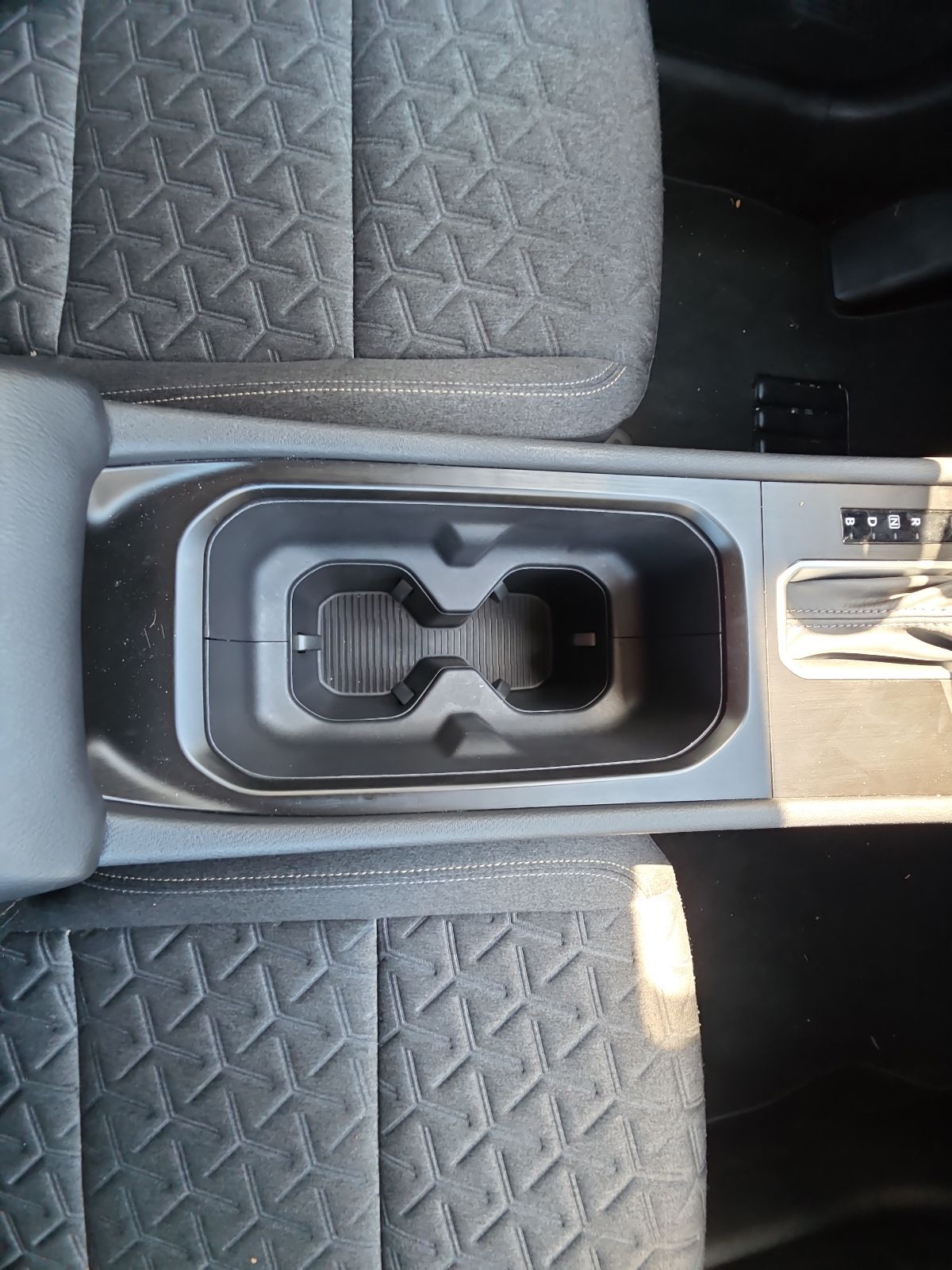 Used 2025 White Nissan SV image 18