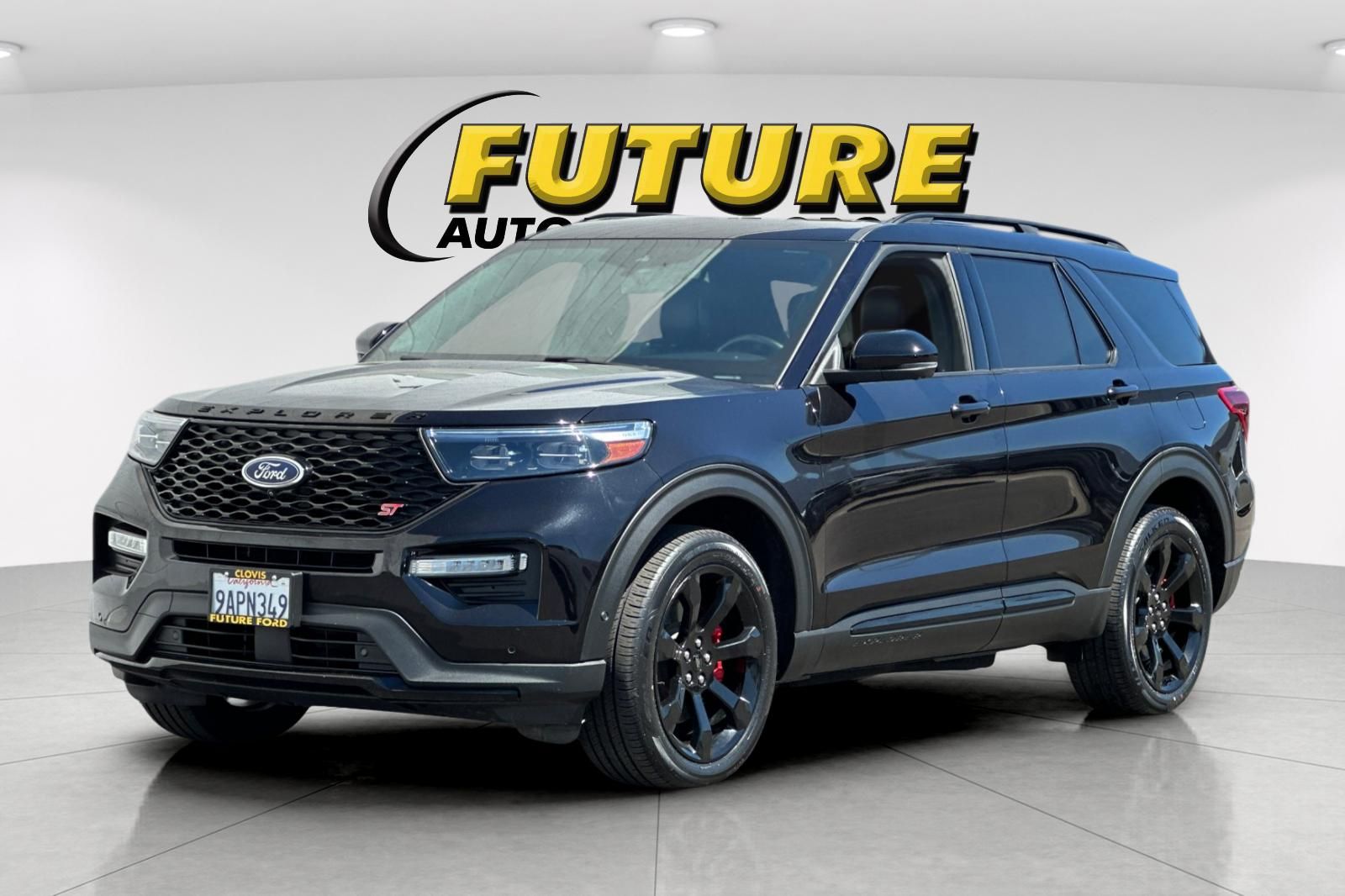 View vehicle photo 7