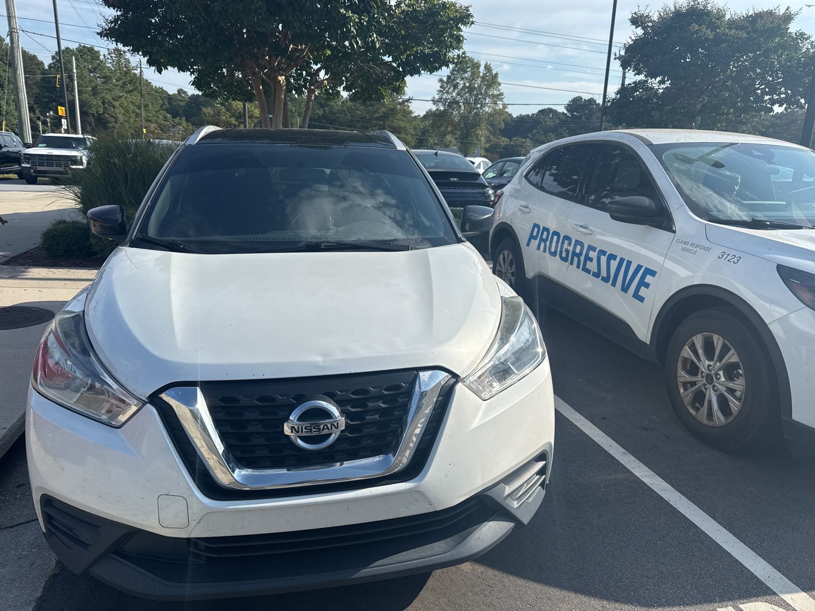 2018 Nissan Kicks SV photo 3