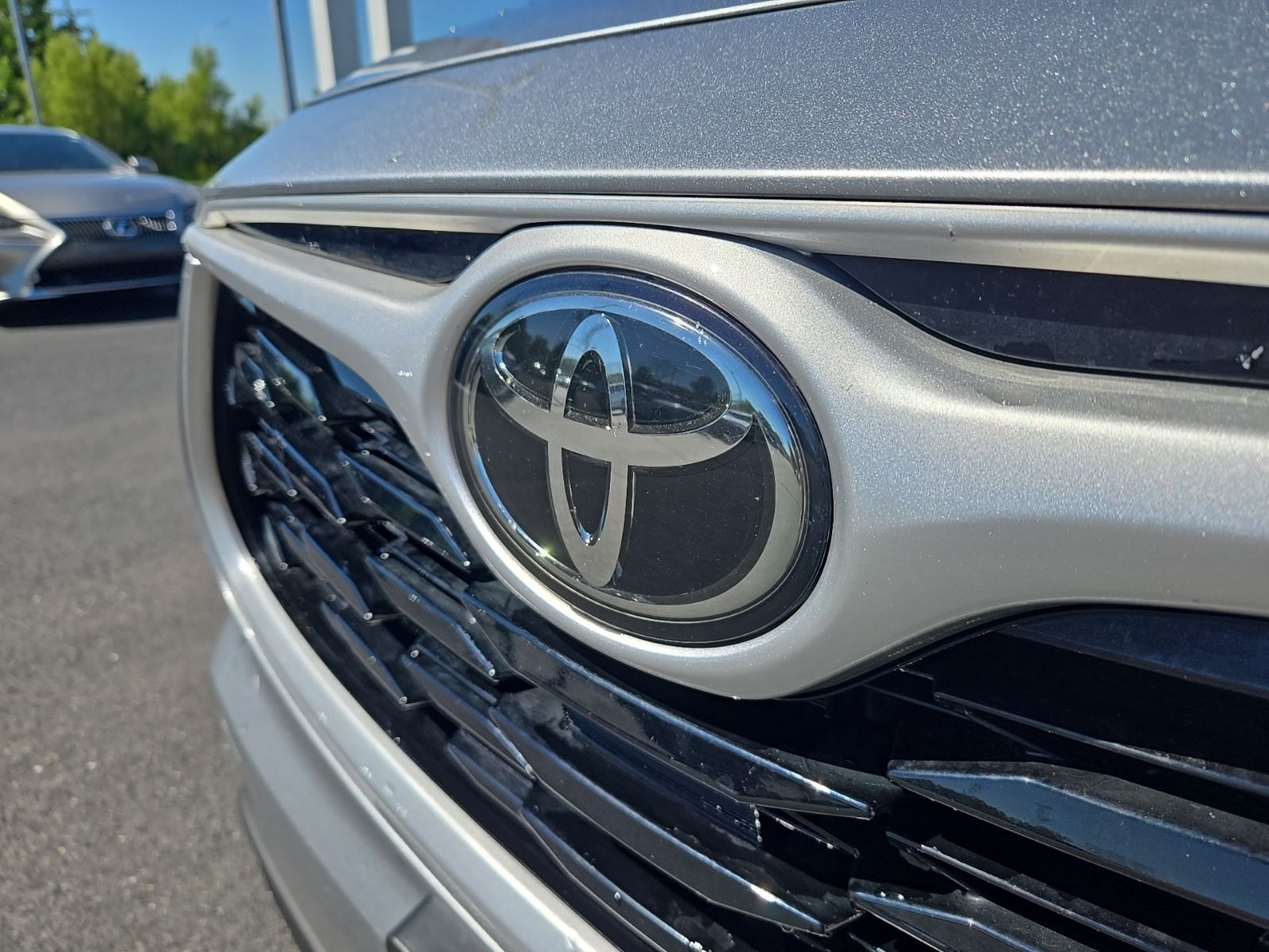 used 2020 Toyota Highlander car, priced at $29,705