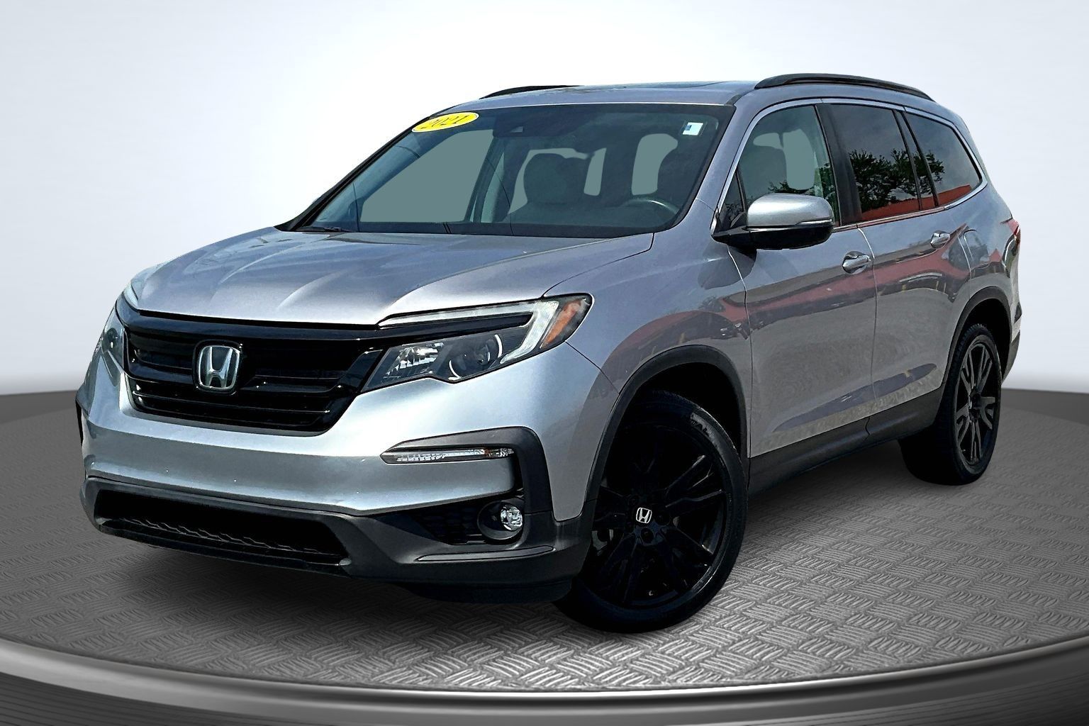 Silver 2021 Honda Pilot SUV / Crossover Front-Wheel Drive 9-Speed Automatic