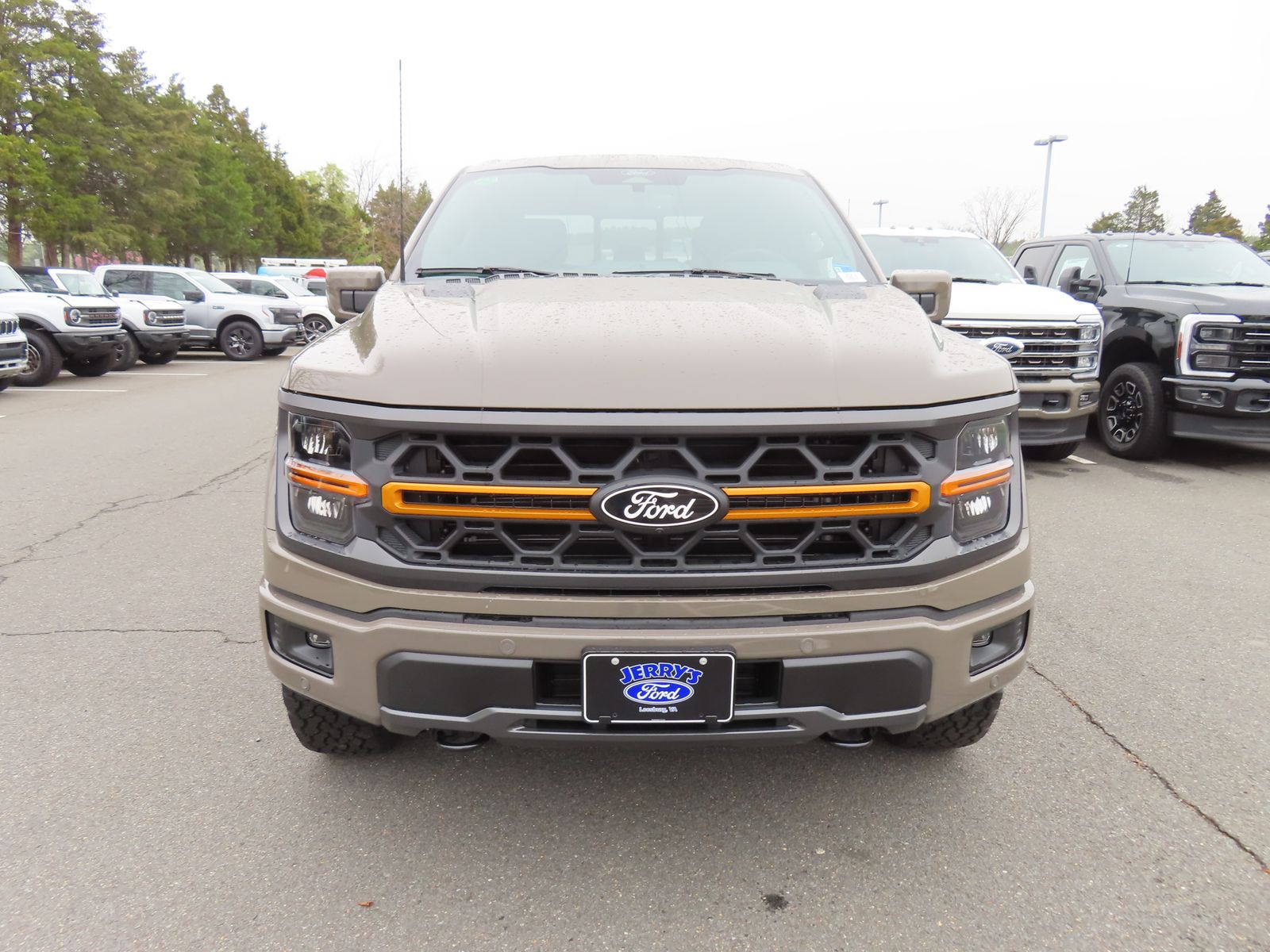 View vehicle photo 2