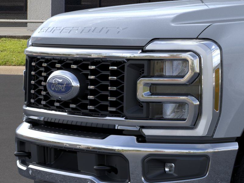 New 2026 Gray Ford King Ranch image 17