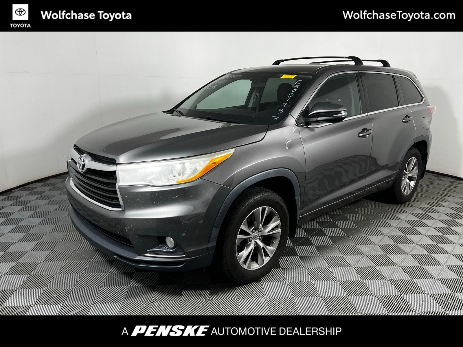 2014 Toyota Highlander Plus -
                Cordova, TN