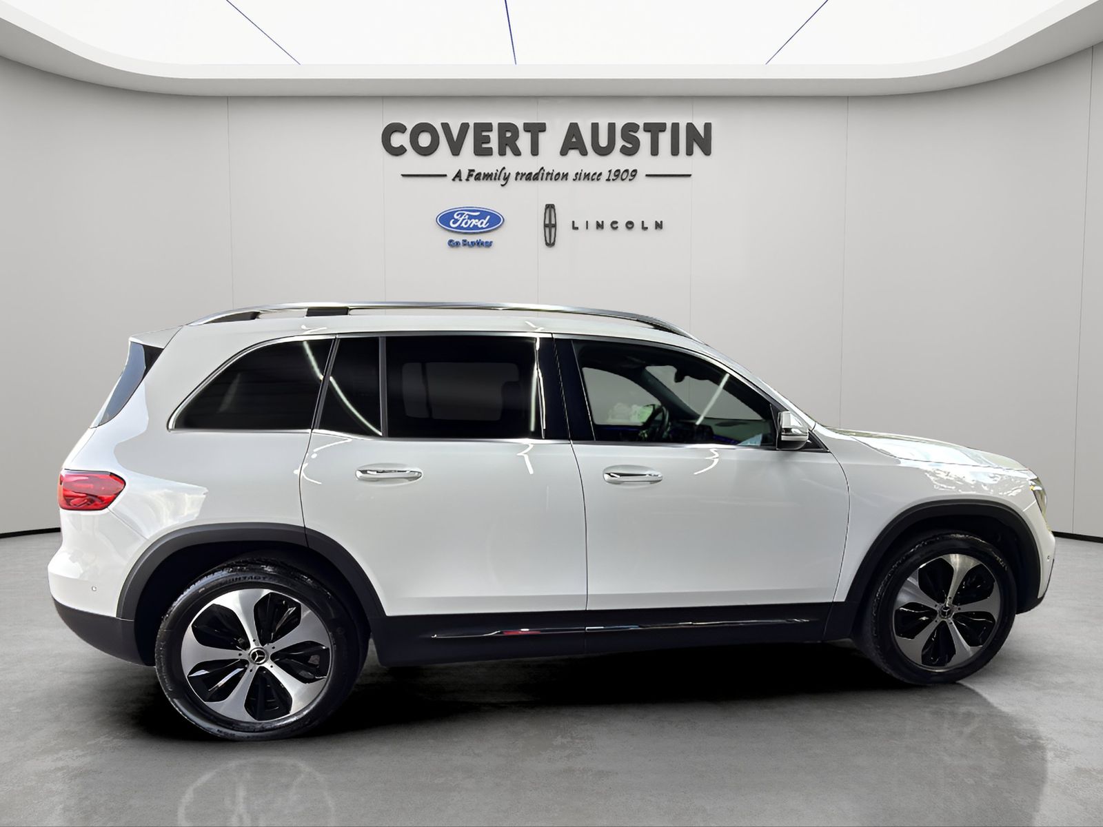Used Car 2024 Mercedes-benz Glb  Glb 250 For Sale Under $35,000 In Austin, Texas
