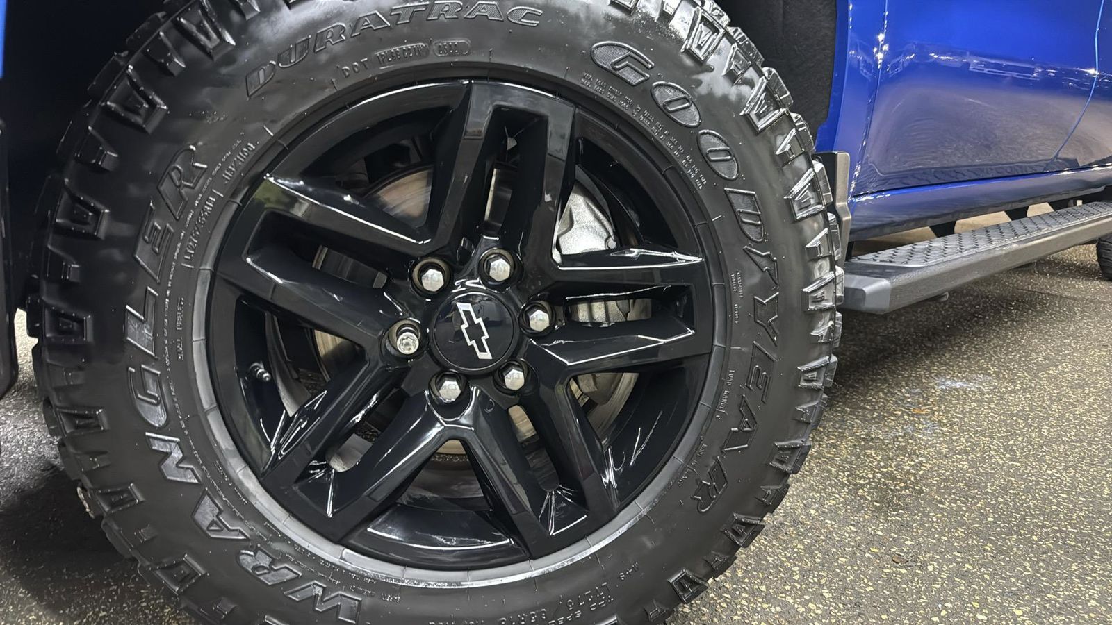 Used Car 2022 Chevrolet Silverado 1500  Lt Trail Boss For Sale Under $50,000 In Austin, Texas