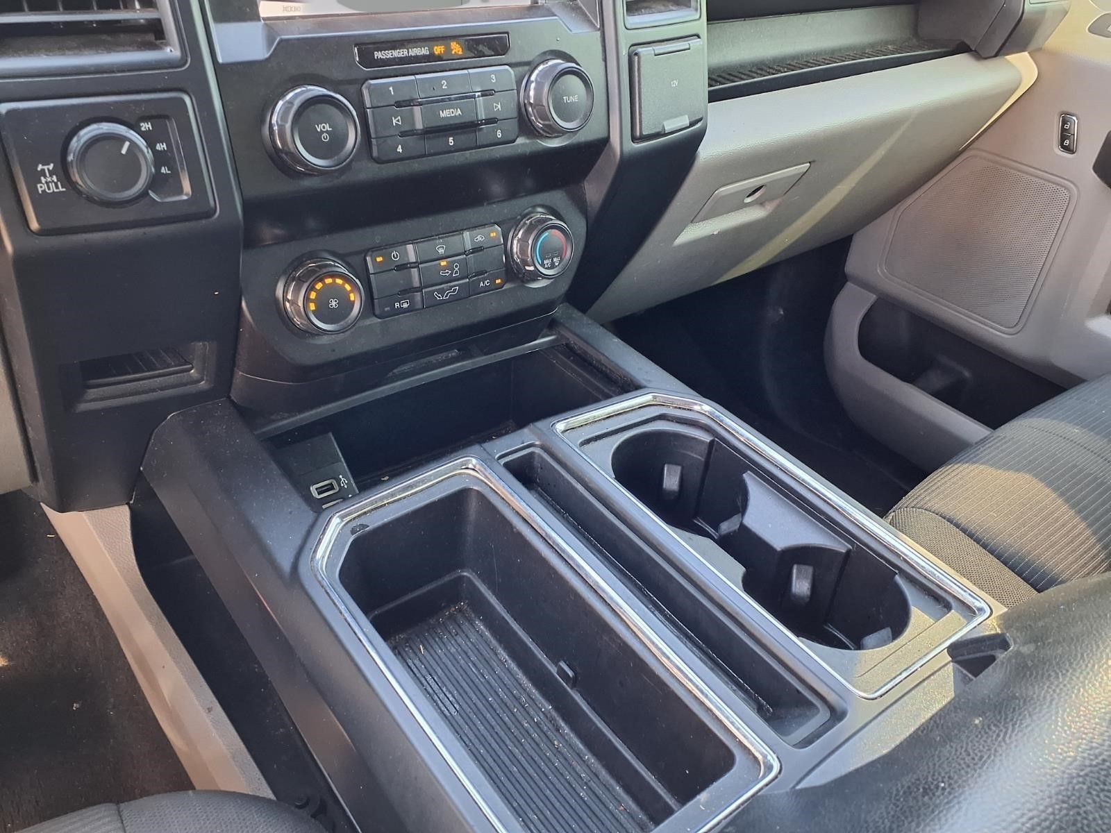2019 Ford F-150 XL White at Bravo Nissan