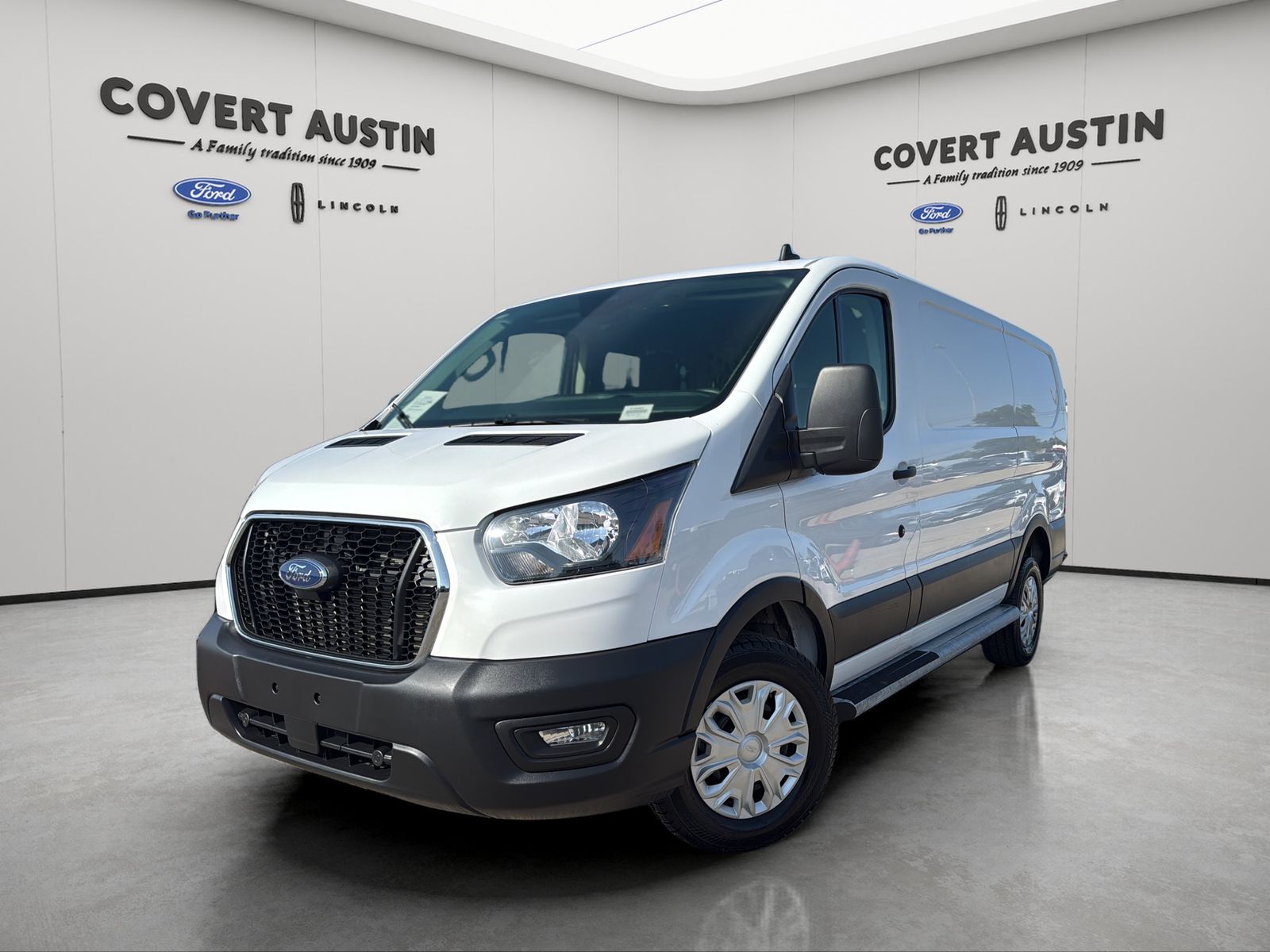 2025 Ford Transit-250