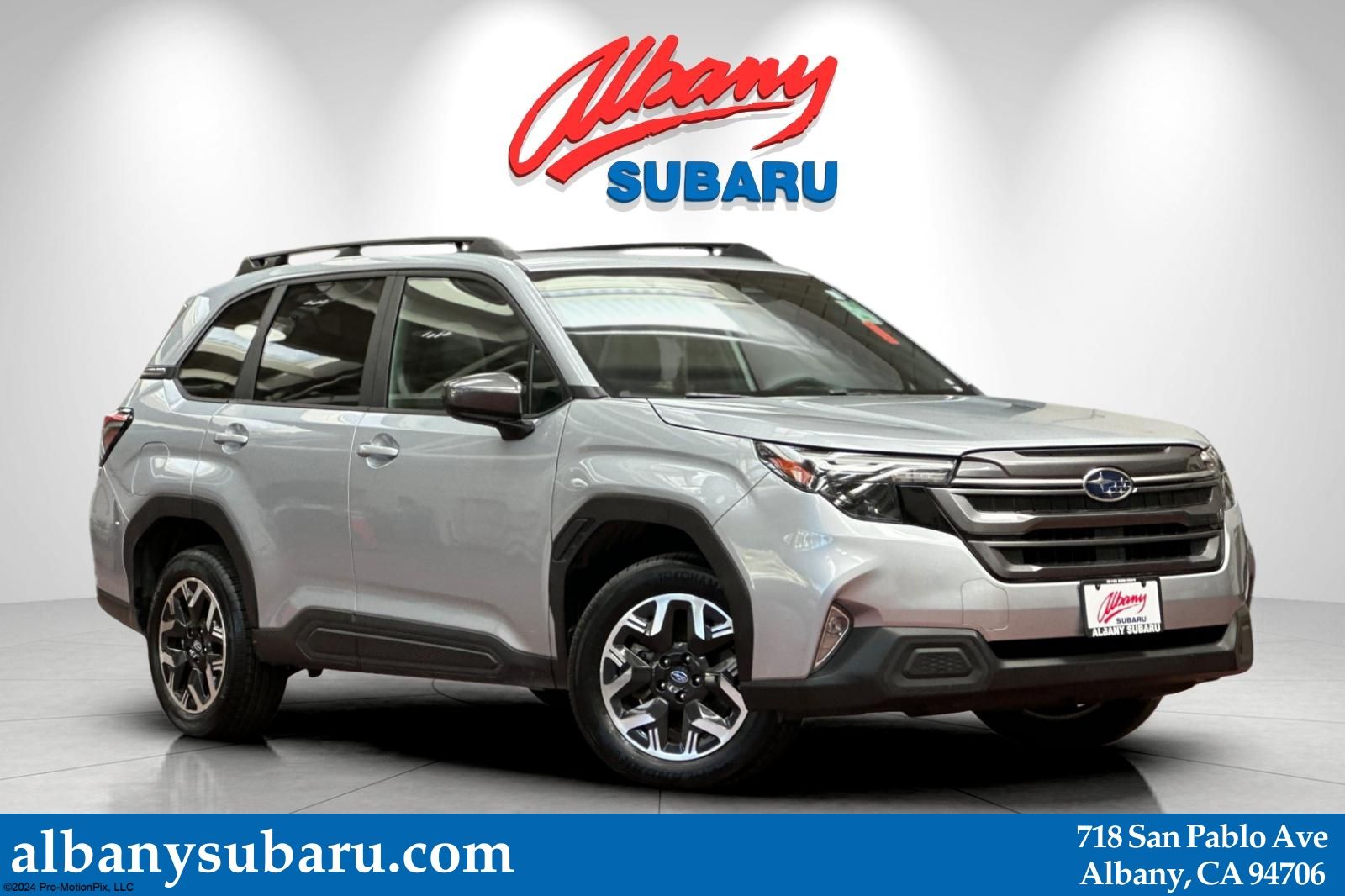 2025 Subaru Forester Premium Crossover AWD