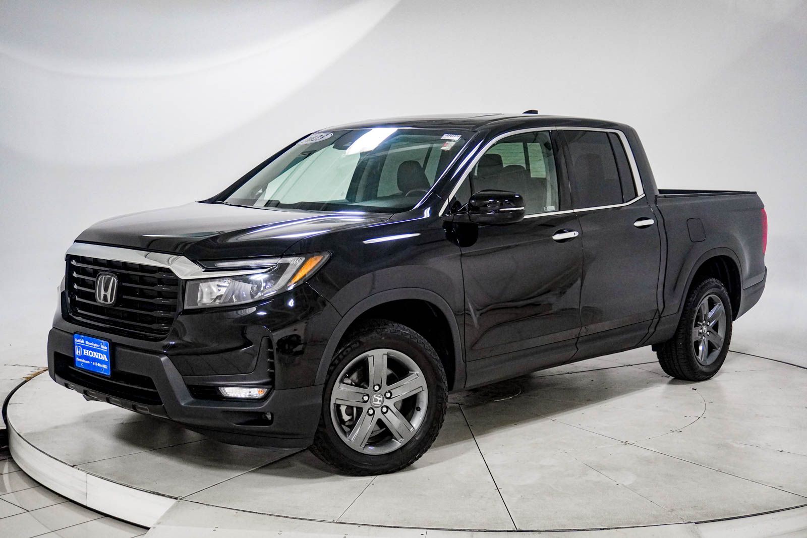 Crystal Black Pearl 2023 Honda Ridgeline Pickup Truck All-Wheel Drive 9-Speed Automatic