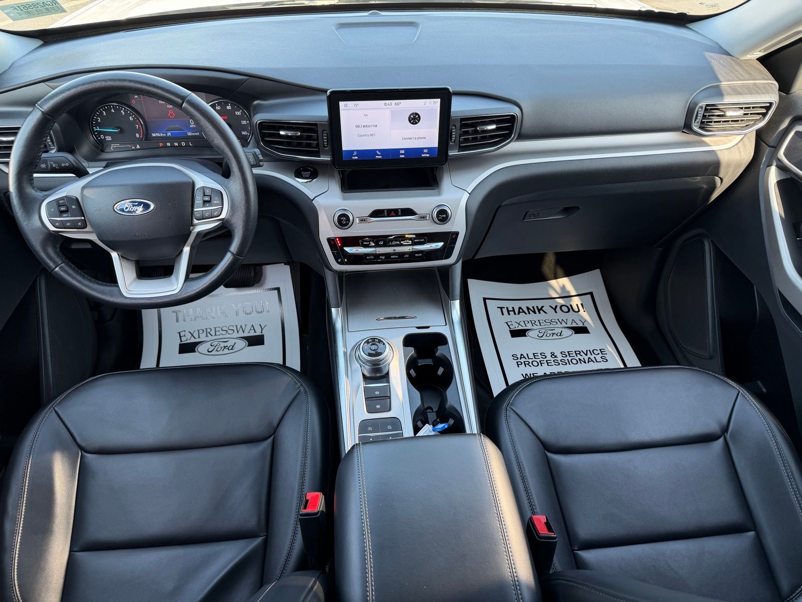 2024 Ford Explorer image 18