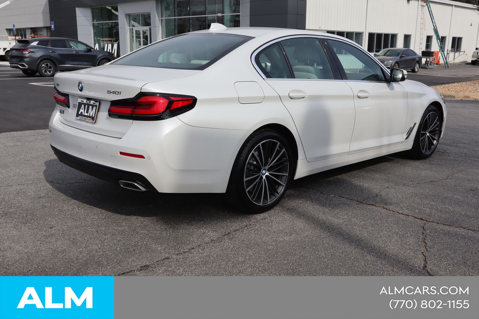 Used 2023 White BMW 540i xDrive image 6