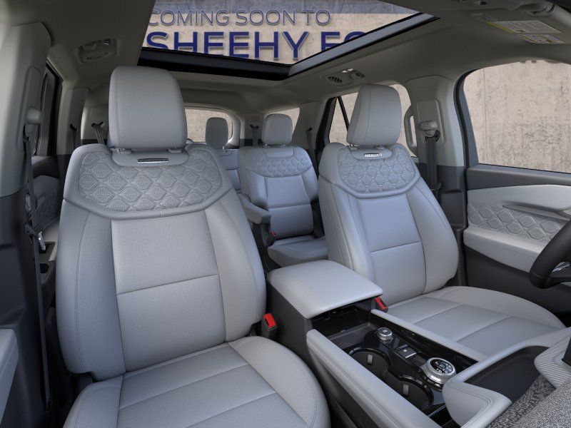 New 2026 Space White Metallic Ford Platinum image 10