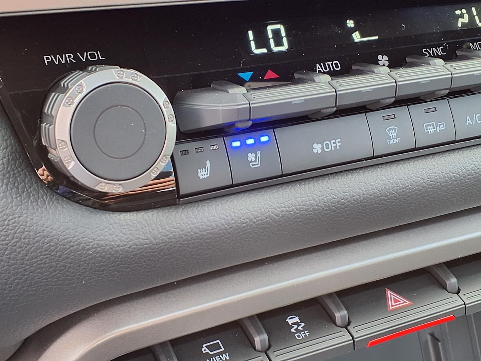 2026 Toyota Tundra Limited - 9