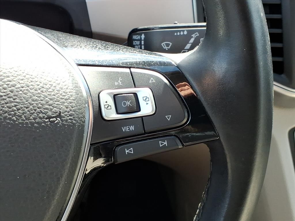 2019 Volkswagen Atlas 3.6L V6 SE Blue at DeMontrond Auto Country