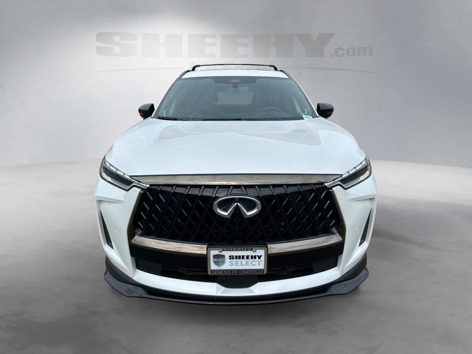 Used 2026 White INFINITI SPORT image 18