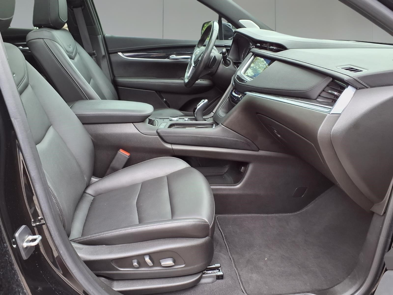 2023 Cadillac XT5 Premium Luxury Black at Tom Peacock Cadillac