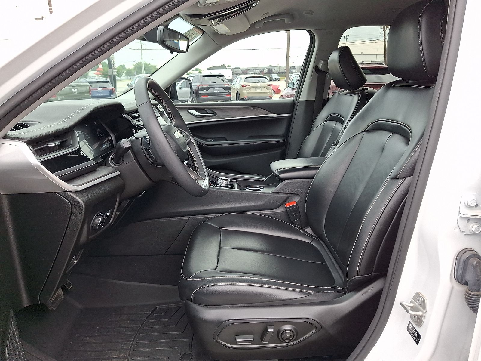 Used 2023 Jeep Grand Cherokee L SUV
