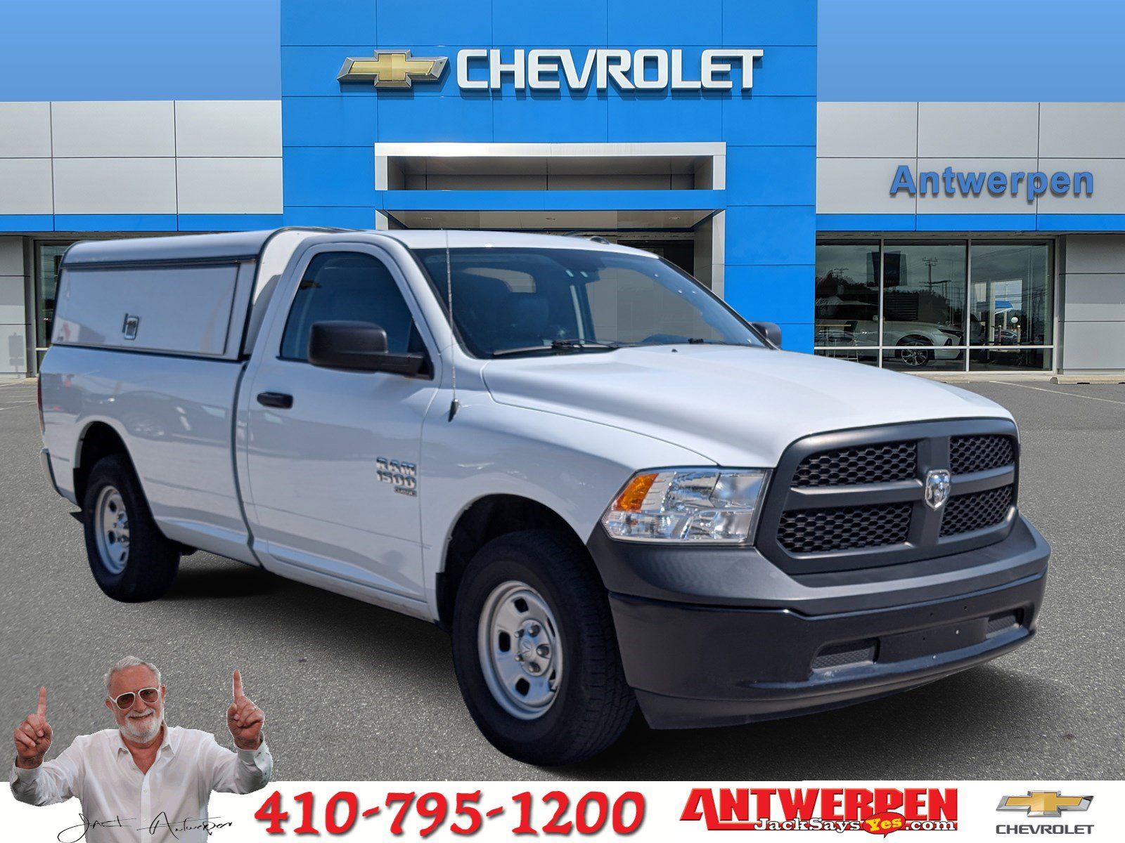Bright White Clearcoat 2022 RAM 1500 Classic Tradesman LB 4WD Pickup Truck Four-Wheel Drive 8-Speed Automatic