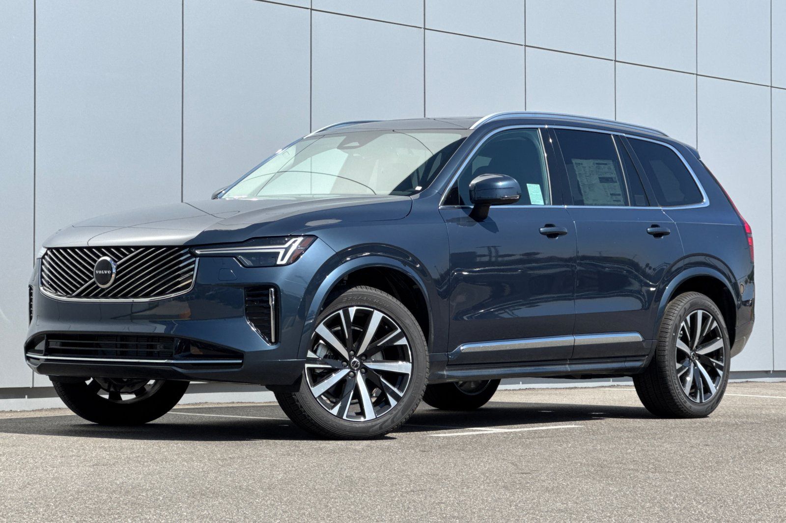 Denim Blue Metallic 2025 Volvo XC90 SUV / Crossover All-Wheel Drive Automatic
