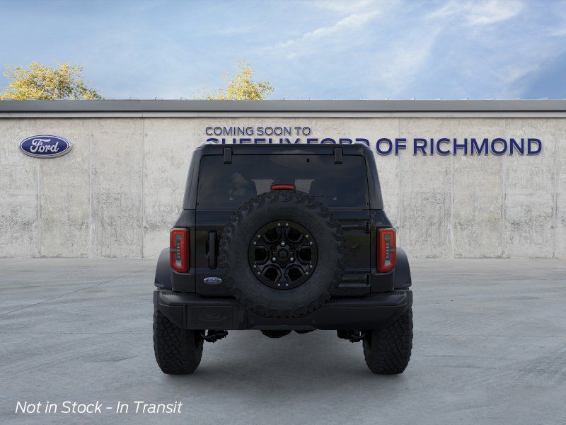 New 2026 Shadow Black Ford Badlands image 6