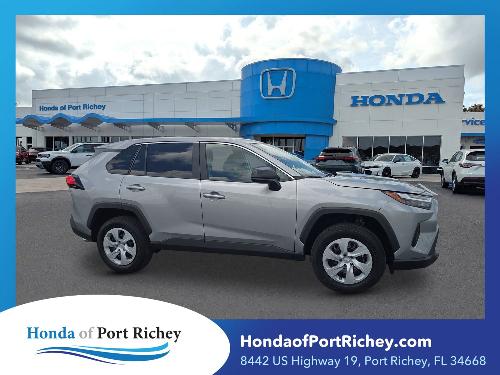 Silver Sky Metallic 2025 Toyota RAV4 LE FWD SUV / Crossover Front-Wheel Drive 8-Speed Automatic