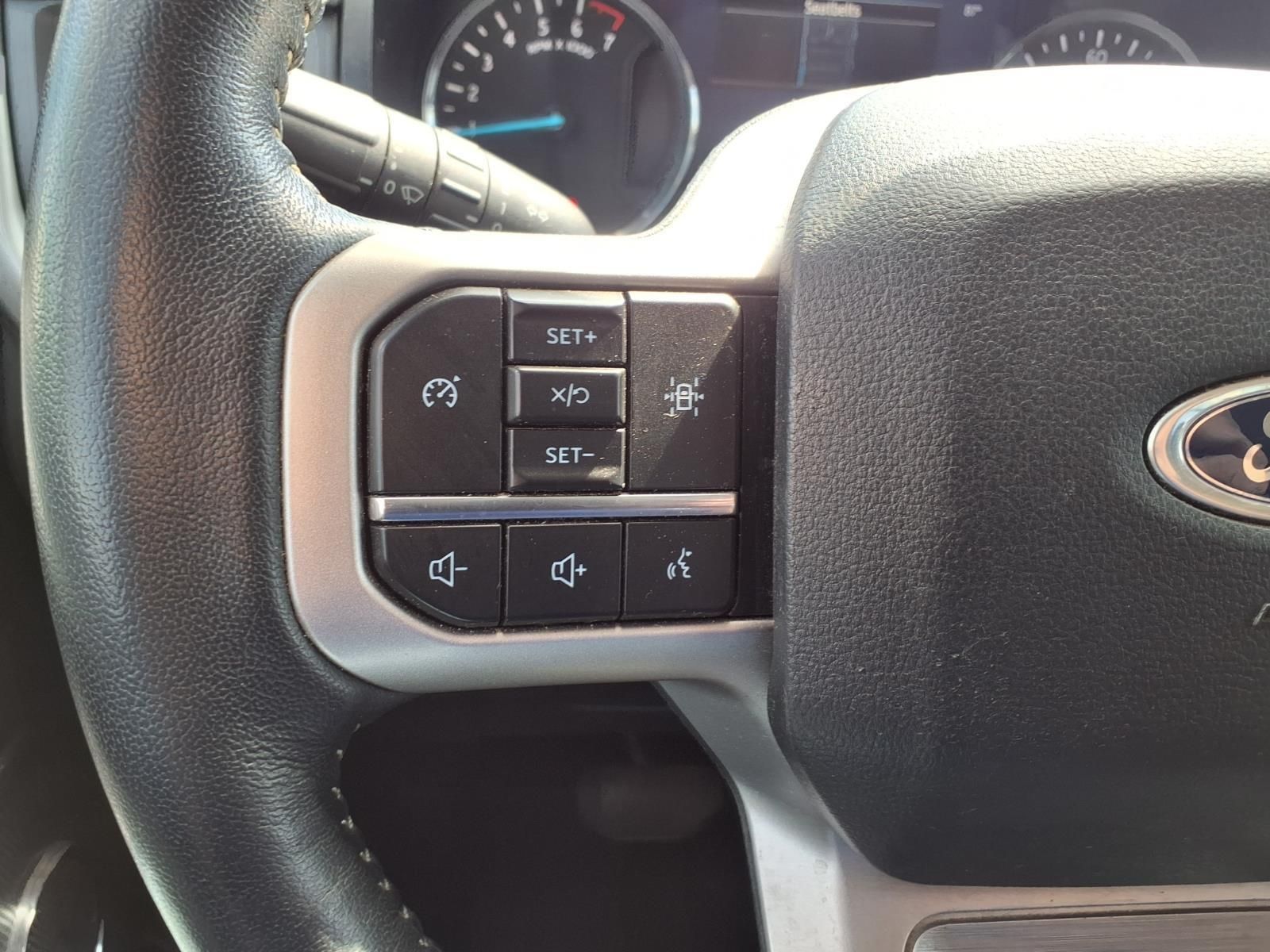 2022 Ford Expedition XLT White at EAG Ford Navasota