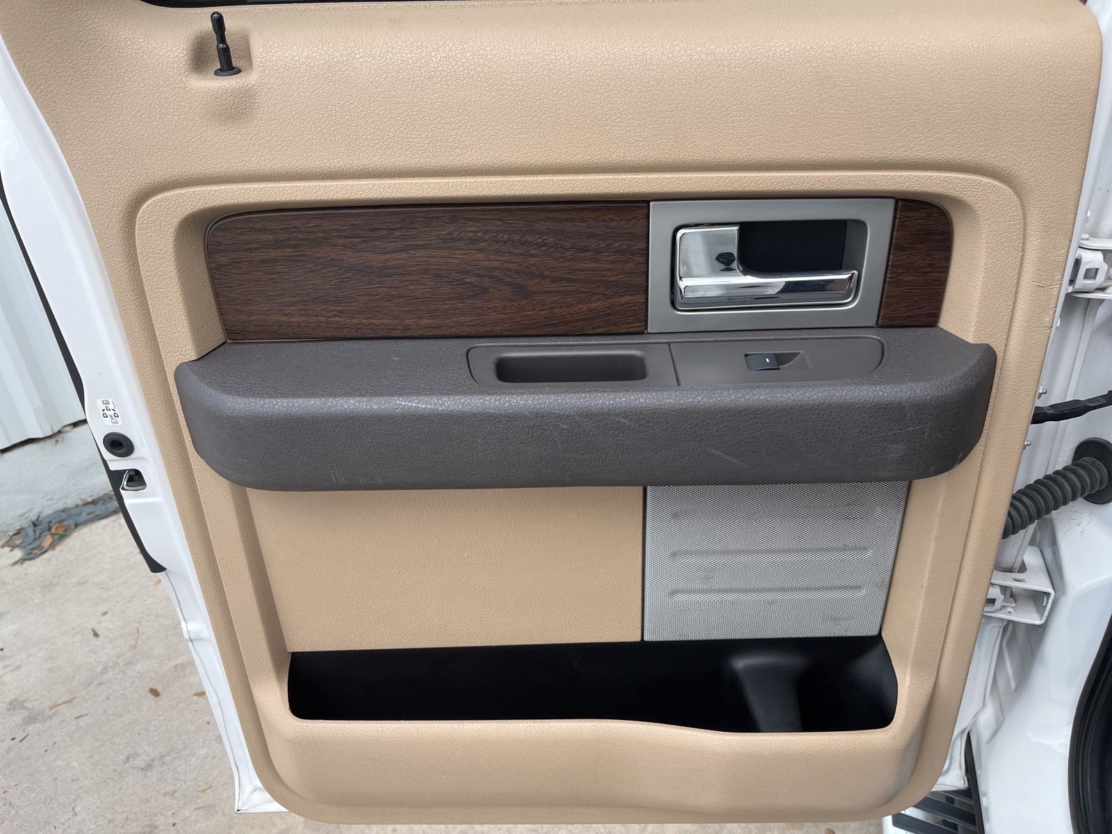 Used Car 2013 Ford F-150  Lariat For Sale Under $20,000 In Austin, Texas