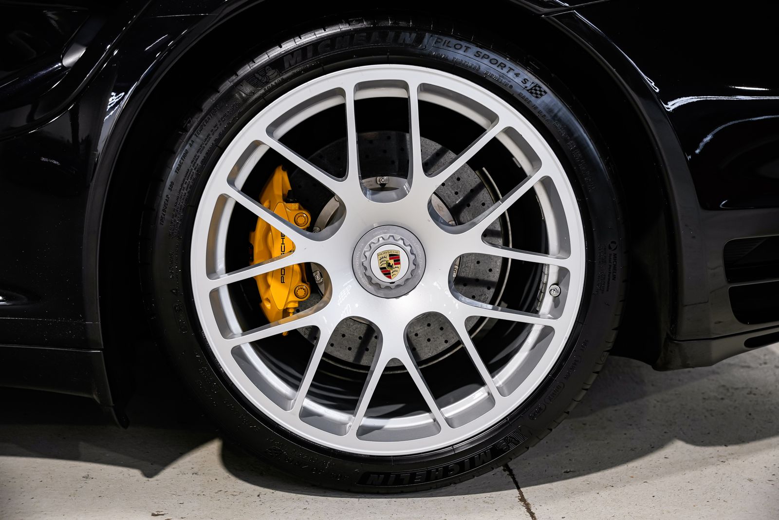 2011 Porsche 911 Turbo S — photo 49
