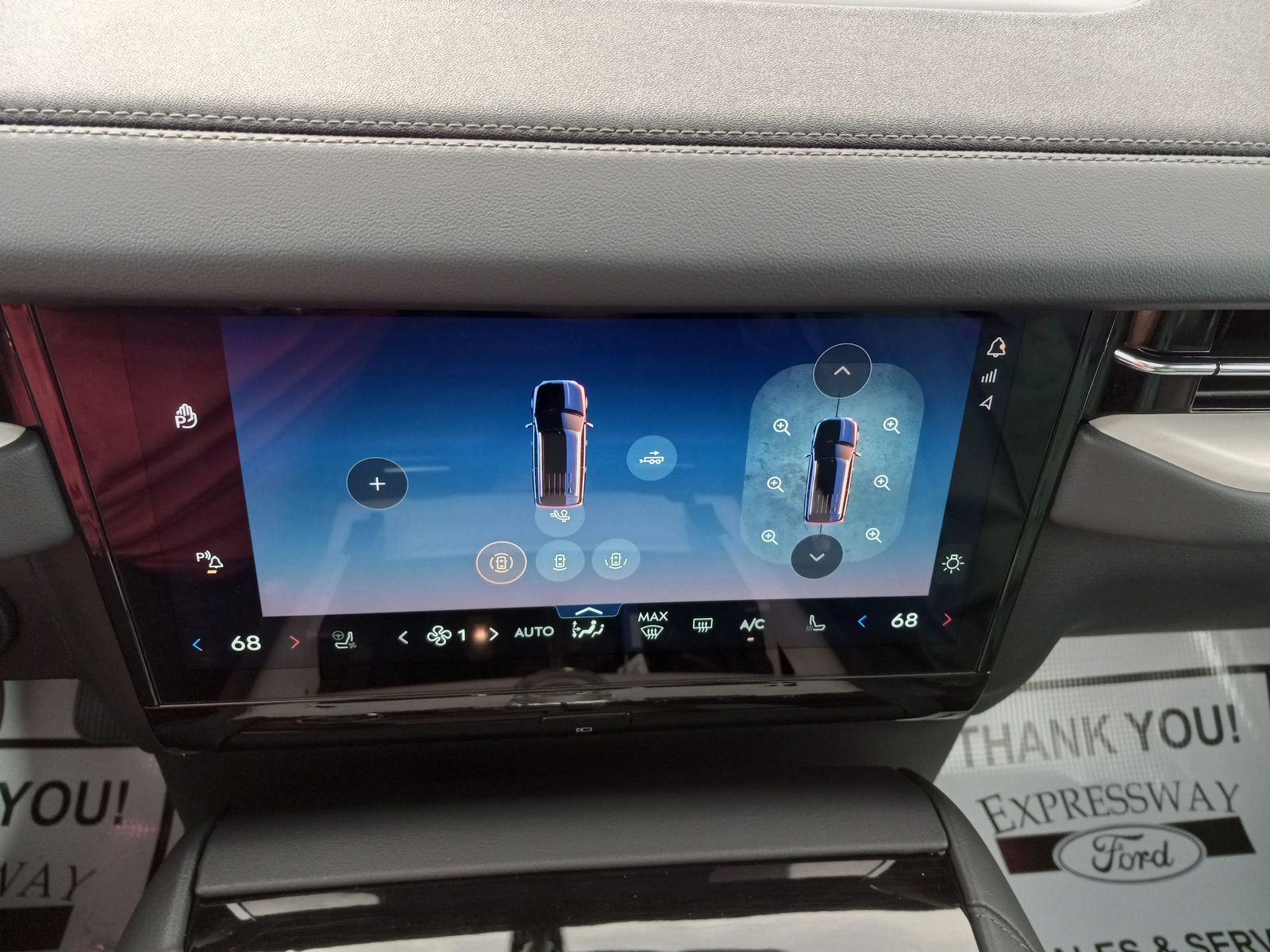 2025 Lincoln Navigator L image 24