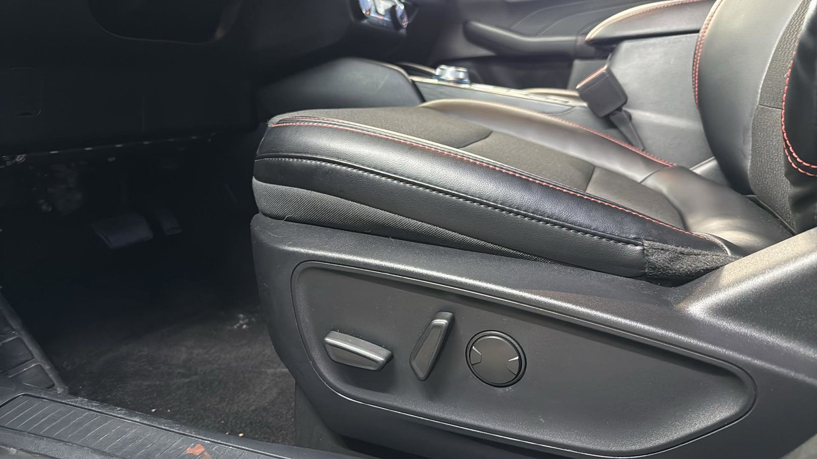 Used Car 2025 Ford Escape  St-line For Sale Under $30,000 In Austin, Texas