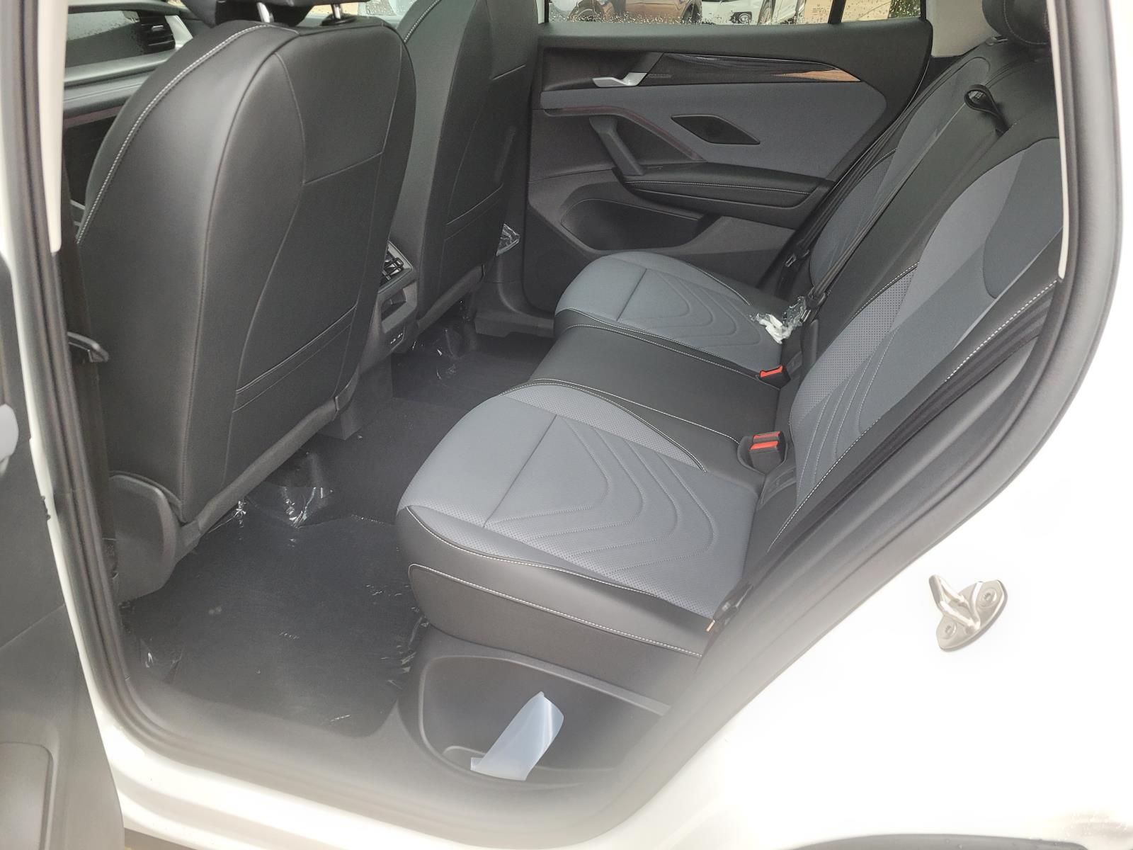new 2026 Volkswagen Tiguan car, priced at $31,879