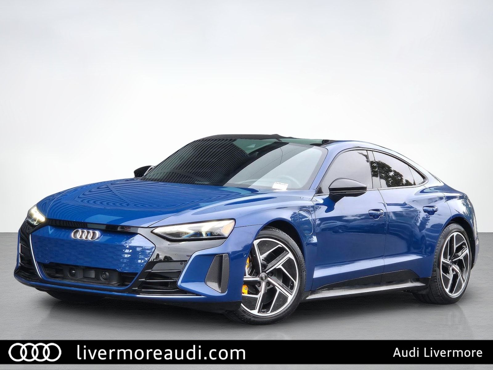 2024 Audi RS e-tron GT Base — full photo 1 of 45