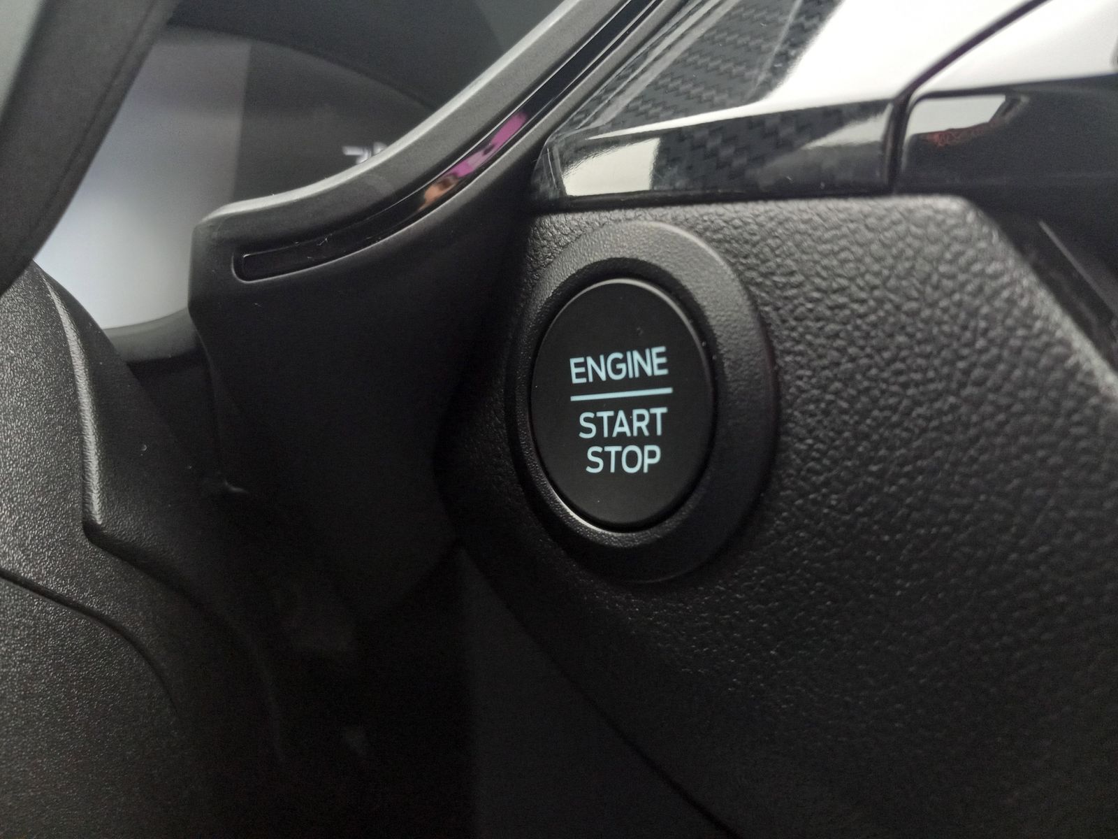 2025 Ford Escape image 24