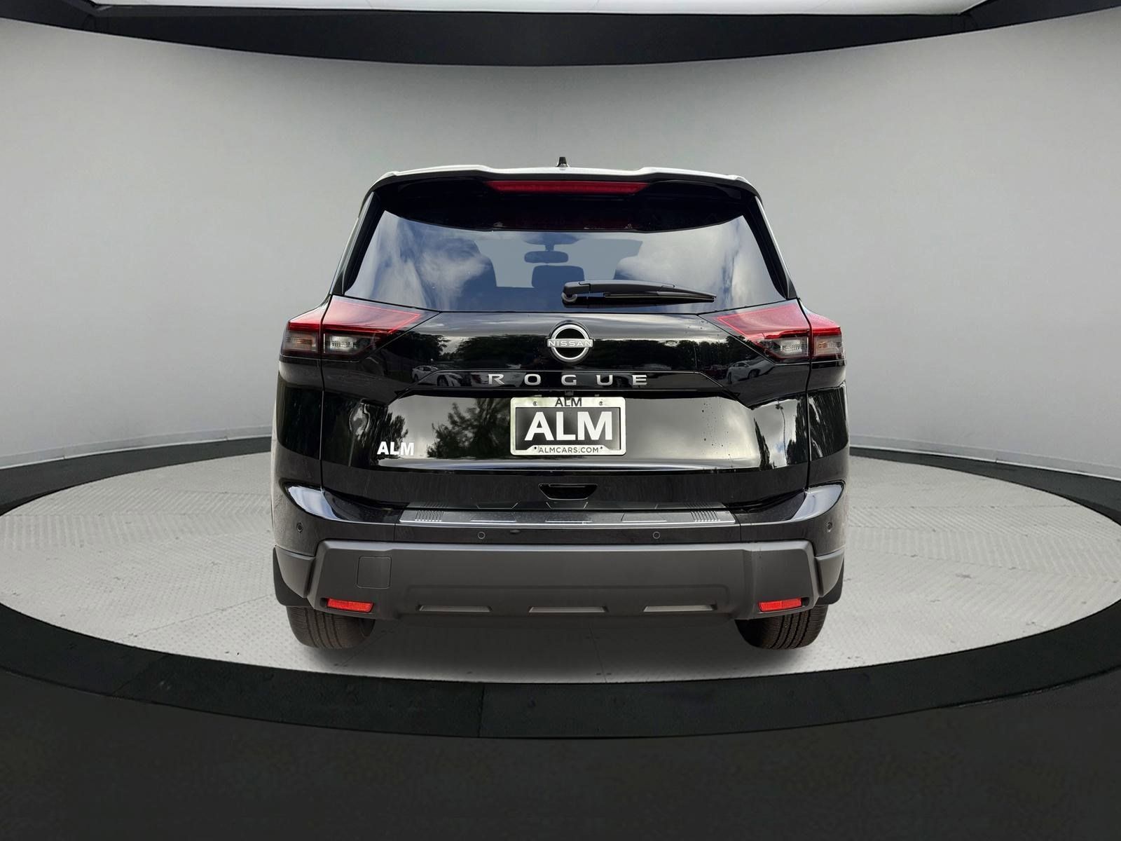 2025 Nissan Rogue SV photo 2