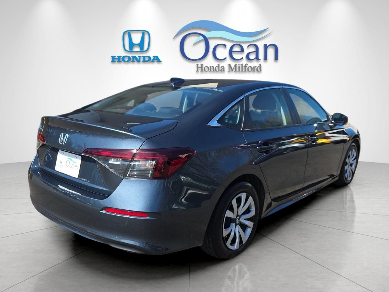 Used 2025 Black Honda LX image 3