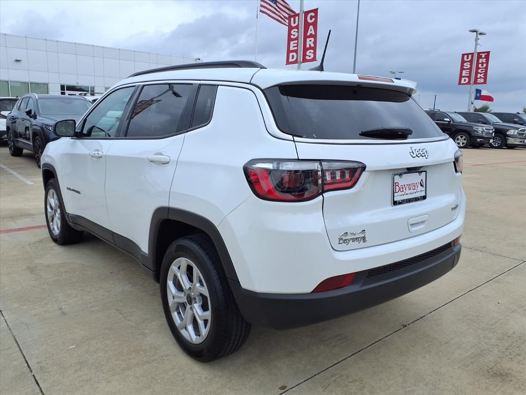 2025 Jeep Compass Latitude - 7